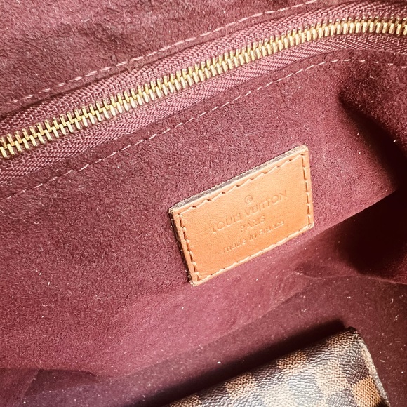 LOUIS VUITTON Damier Ebene with wallet - Picture 6 of 12